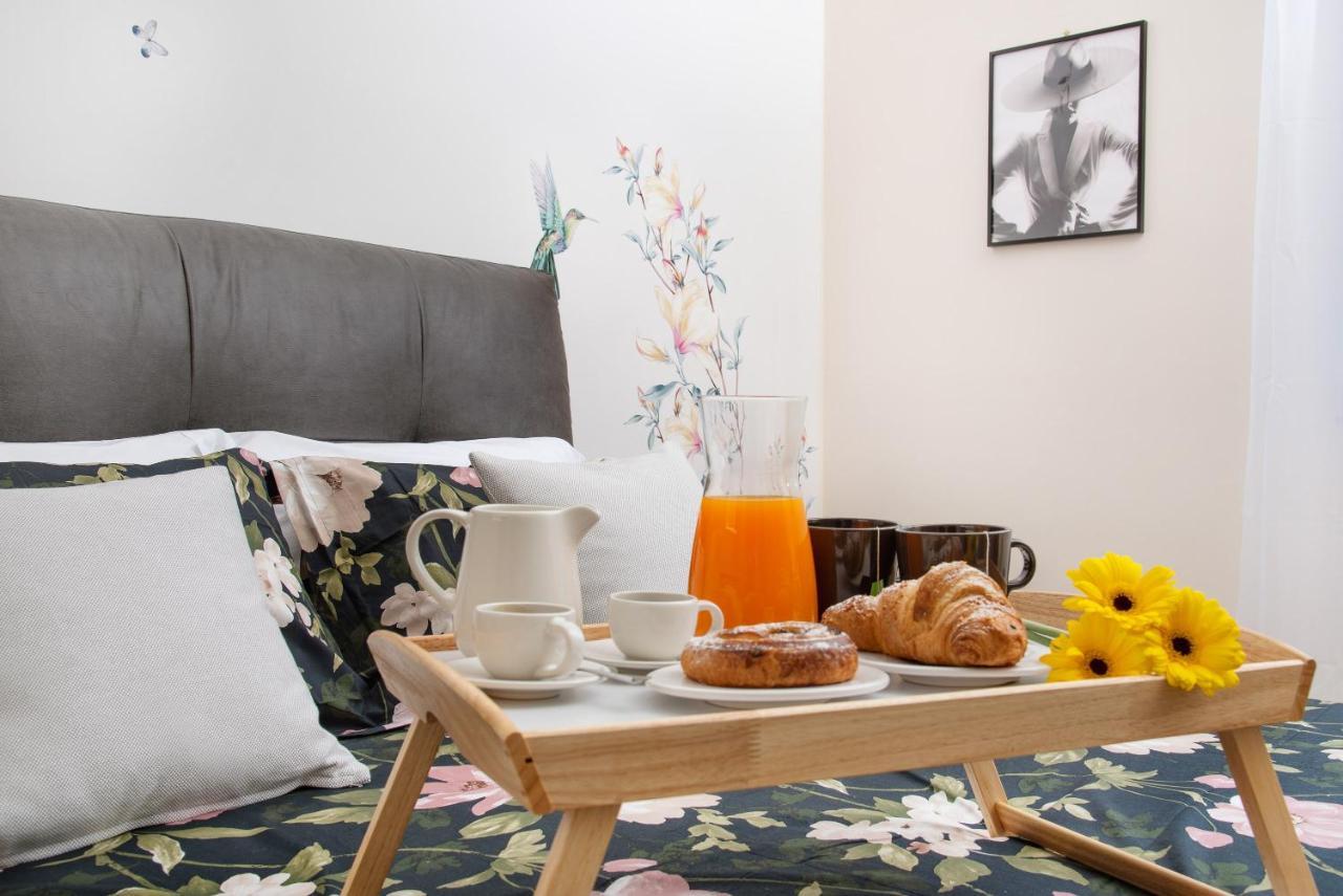 Stanza Tasso - De Vivo Realty Sorrento住宿加早餐旅馆 外观 照片